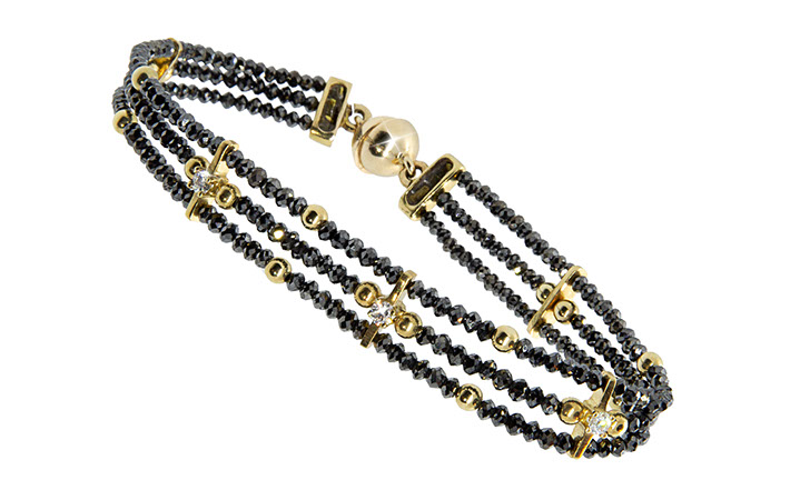 Armreif mit schwarzen Diamanten